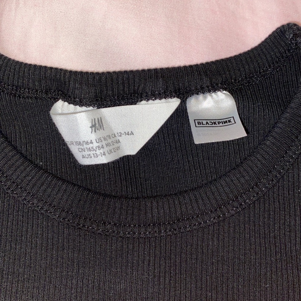 Blackpink Crop Top H&M Girls size 12/14 New - Picture 2 of 5